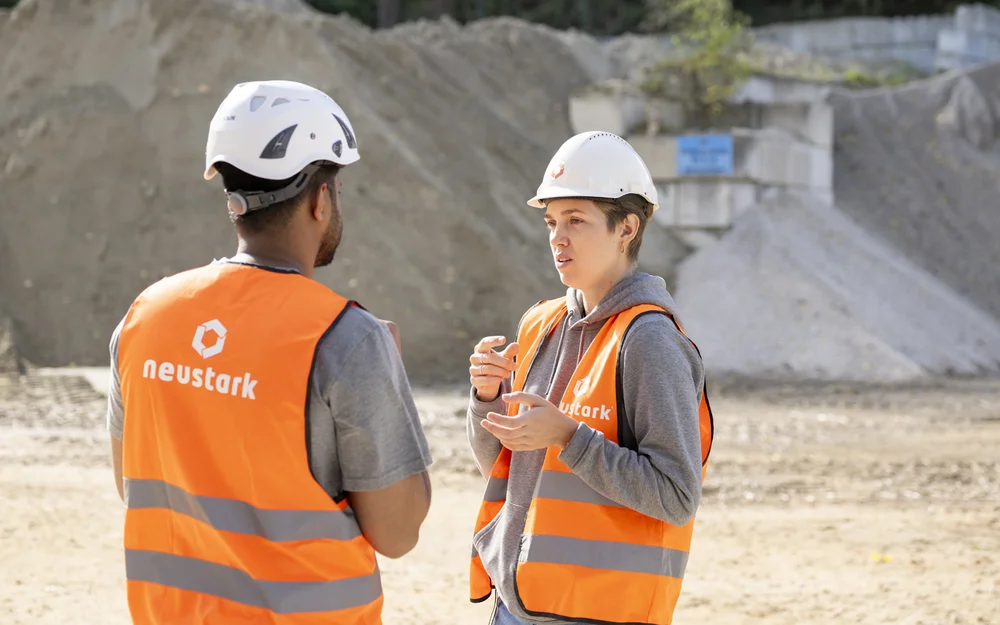 Berufsporträt: Ingenieurinnen binden CO₂ im Beton